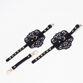 Черный фигурные оковы с золотистой фурнитурой - Crazy Handmade - купить с доставкой в Коломне